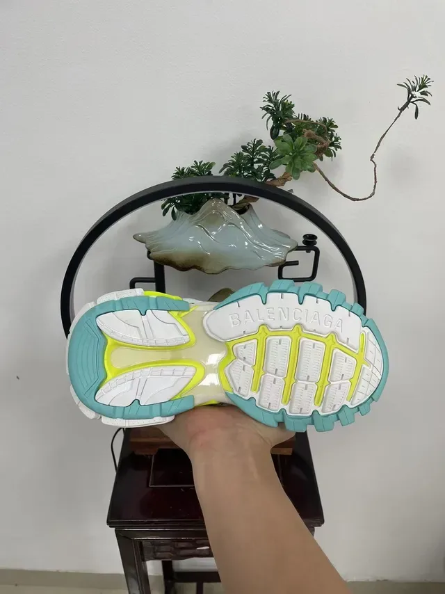 Balenciaga Track Trainer Sneakers Chunky Blanc Jaune Néon Turquoise 7