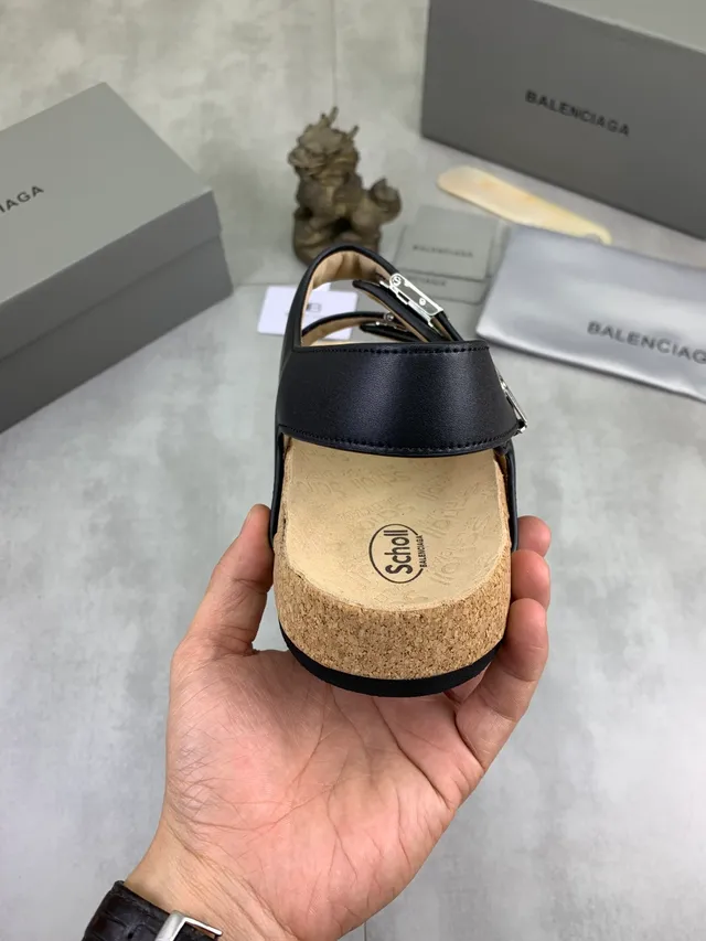 Balenciaga Fivela Tripla Couro Navy Sandálias Casual 3