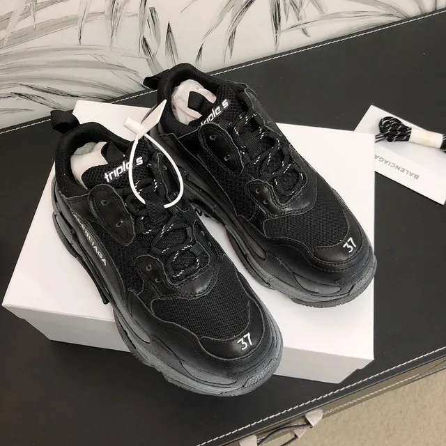 Balenciaga Triple S Sneakers Chunky Noires 2