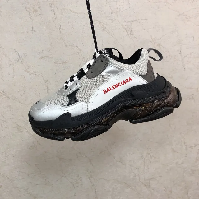 Balenciaga Triple S Blancs Noirs Gris Rouges Sneakers Chunky 4
