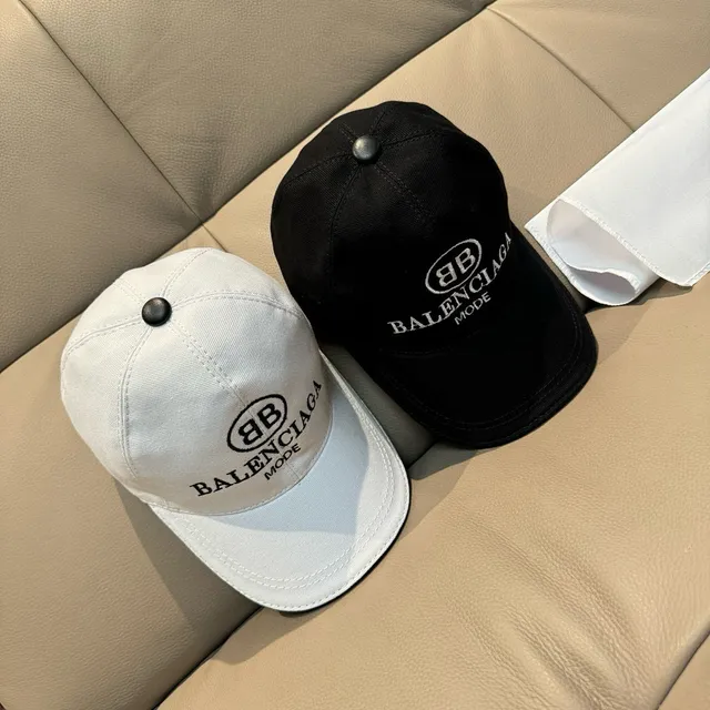 Balenciaga Casquette de baseball blanche et noire structurée à six panneaux avec logo brodé 2