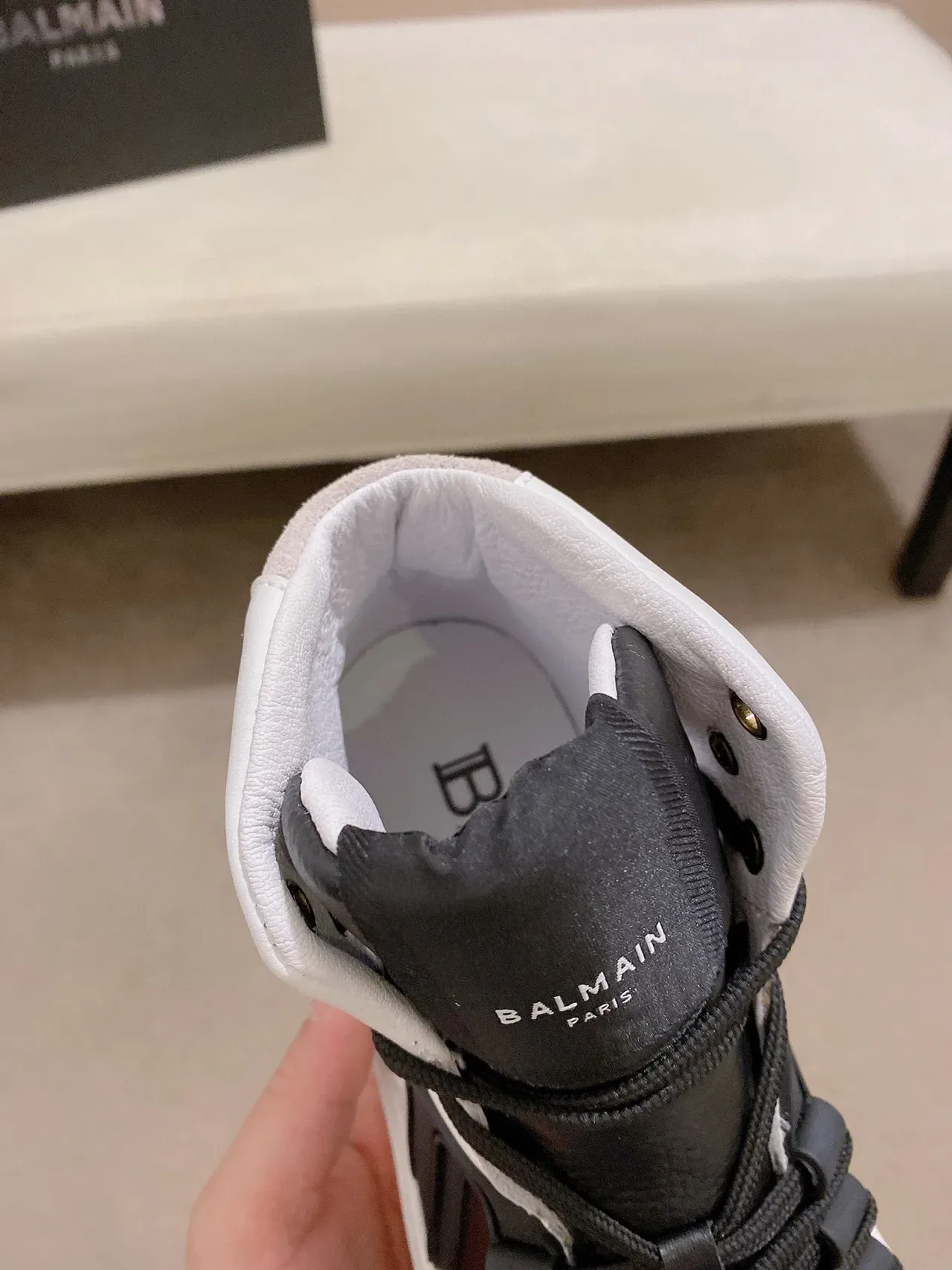 Balmain Tênis Lifestyle Preto Branco High-Top Two-Tone 5