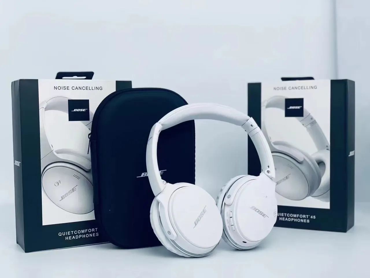 Bose QuietComfort 45 White Over-Ear Headphones 3