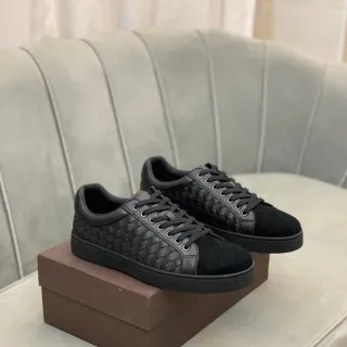 Bottega Veneta Cassette काला Intrecciato बुनावट चमड़ा जीवनशैली स्नीकर्स