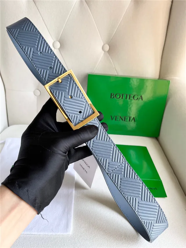Bottega Veneta Cinto de couro verde prata com padrão geométrico embossado Intrecciato fivela retangular 2
