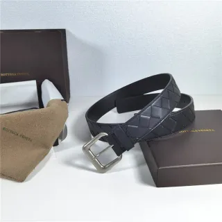 Bottega Veneta Intrecciato Woven حزام جلد أسود