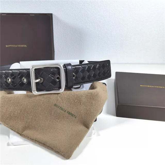 Bottega Veneta Intrecciato Woven Ceinture en cuir noir 5