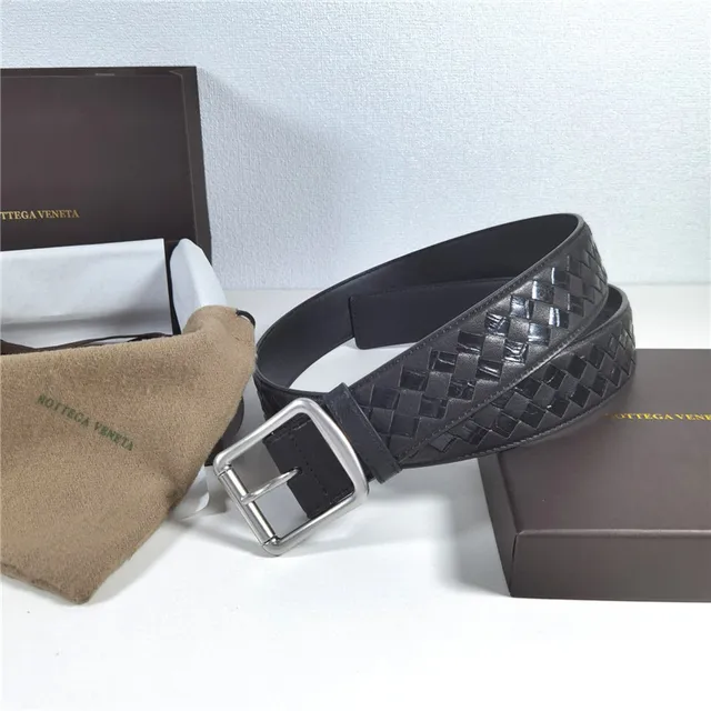 Bottega Veneta Intrecciato Woven Ceinture en cuir noir 10