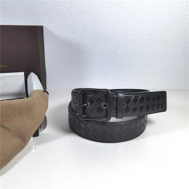 Bottega Veneta Intrecciato Woven Ceinture en cuir noir 12