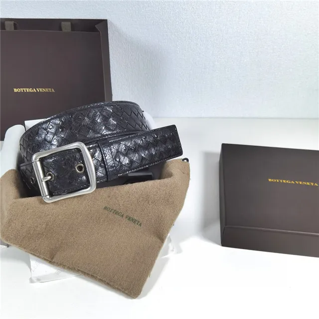 Bottega Veneta Intrecciato Woven Ceinture en cuir noir 20