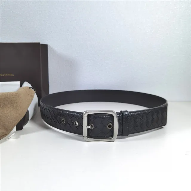 Bottega Veneta Intrecciato Woven Ceinture en cuir noir 22