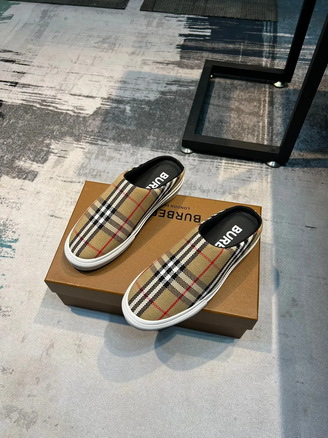 Burberry Beige Multicolor Nova Check Canvas Upper Backless Mule Construction Loafer 5