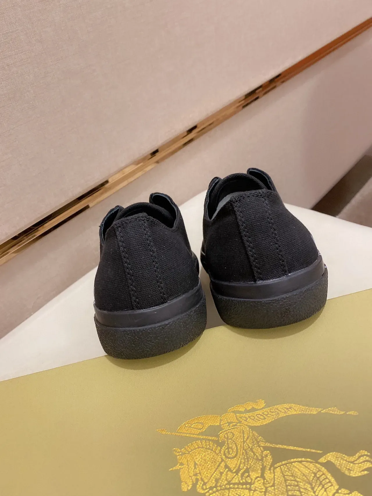 Burberry Black Multicolor Canvas Upper Rubber Toe Cap Sneakers 3