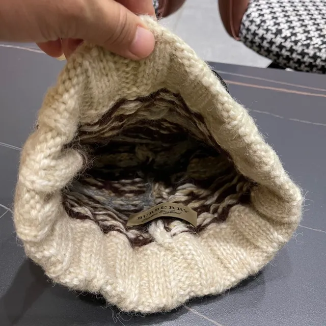 Burberry Fair Isle Beige Brown Knit Ribbed Cuff Beanie 2