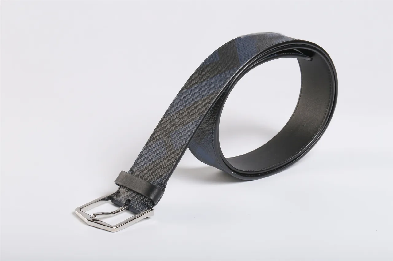 Burberry Geometric Navy and Black Leather Belt 4