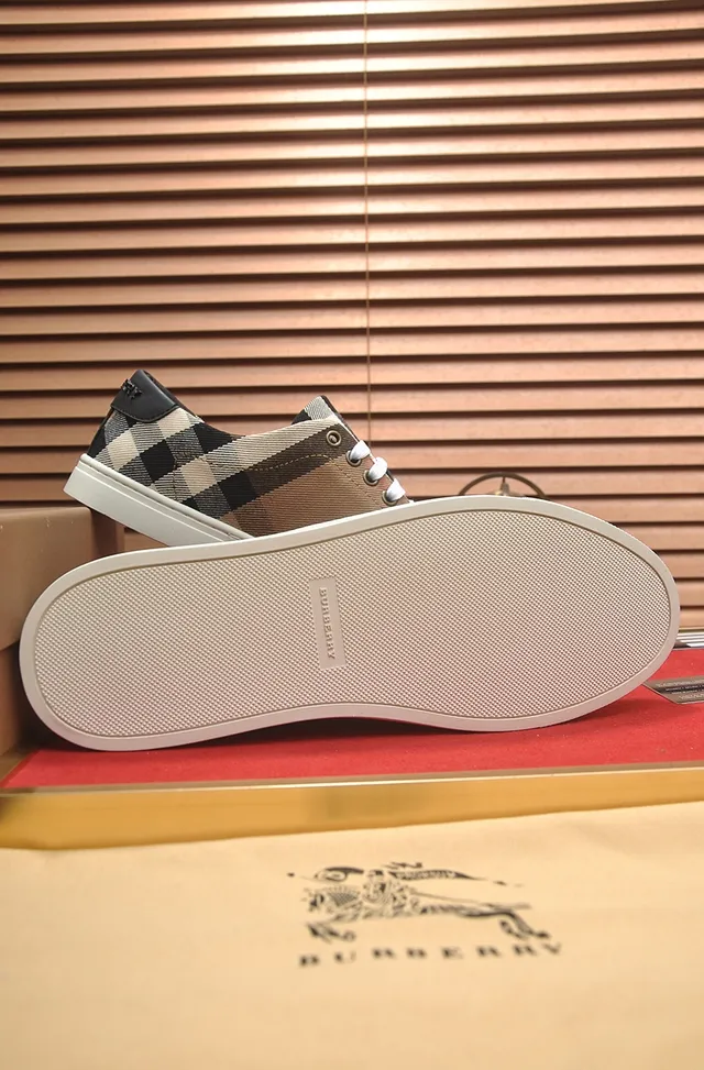 Burberry Knight Beige Check Canvas Lifestyle Baskets 3