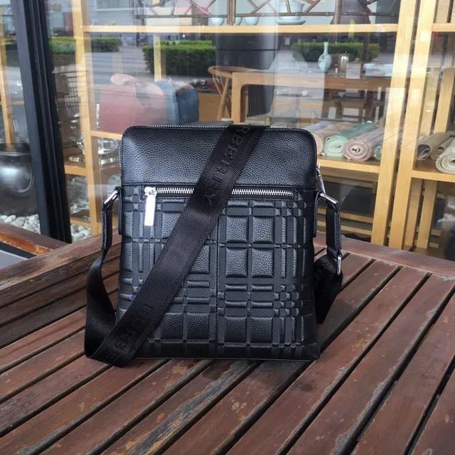 Burberry Knight Sac bandoulière noir matelassé grille 8