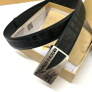 Burberry Knight কালো রূপালী উল্কু লোগো চেক প্যাটার্ন চামড়ার বেল্ট