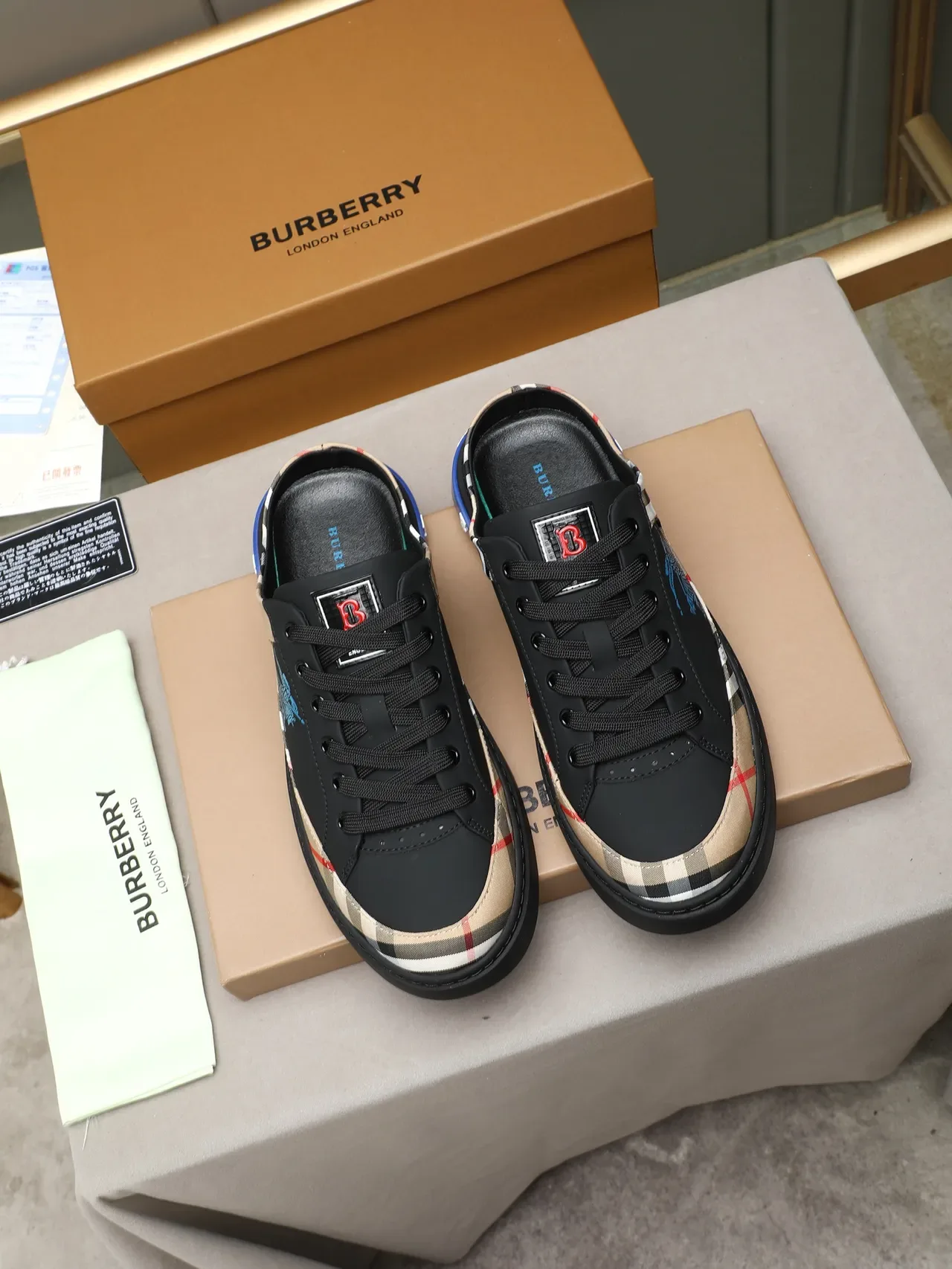 Burberry Knight চেক প্রিন্ট ওপেন ব্যাক মিউল লাইফস্টাইল স্নিকার 2