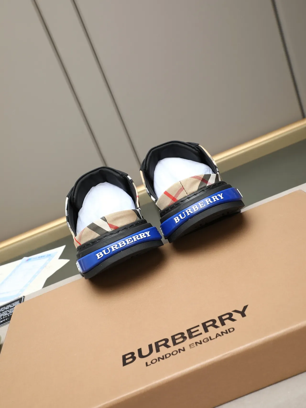 Burberry Knight চেক প্রিন্ট ওপেন ব্যাক মিউল লাইফস্টাইল স্নিকার 3