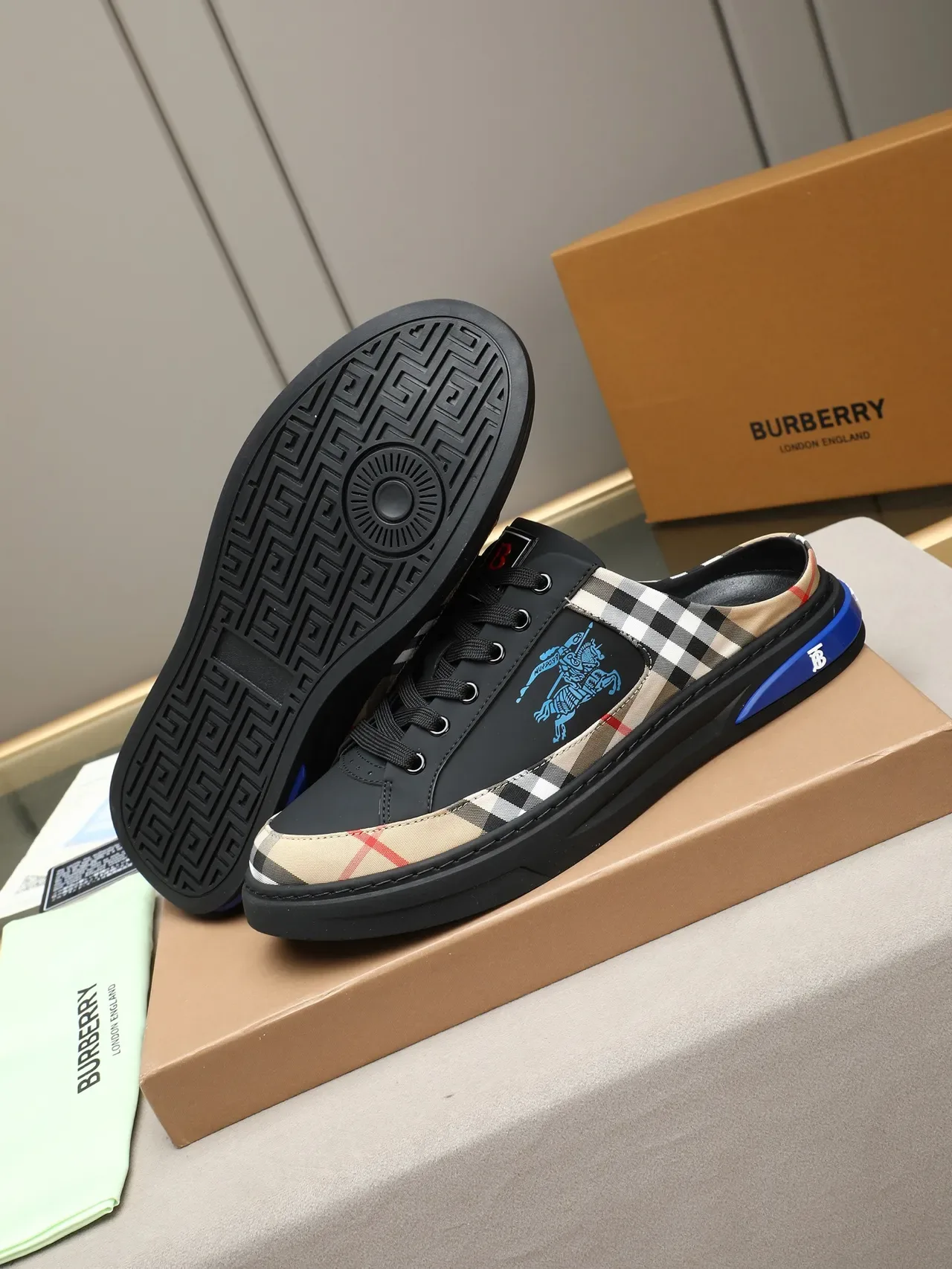 Burberry Knight চেক প্রিন্ট ওপেন ব্যাক মিউল লাইফস্টাইল স্নিকার 4