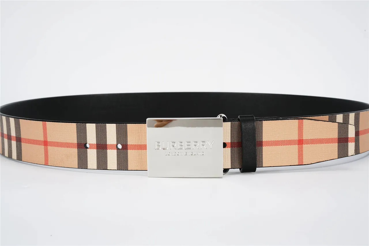 Burberry Knight House Check and Black Leather Belt 8