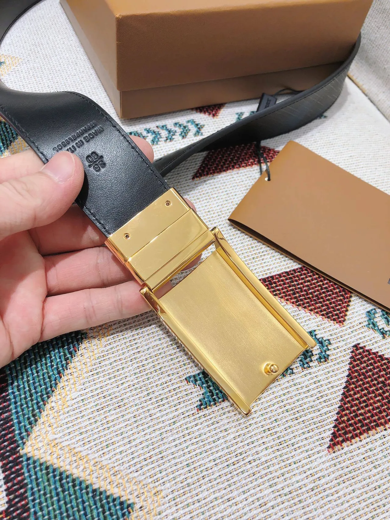 Burberry Knight উল্টানো বোনা চামড়া বেল্ট 5