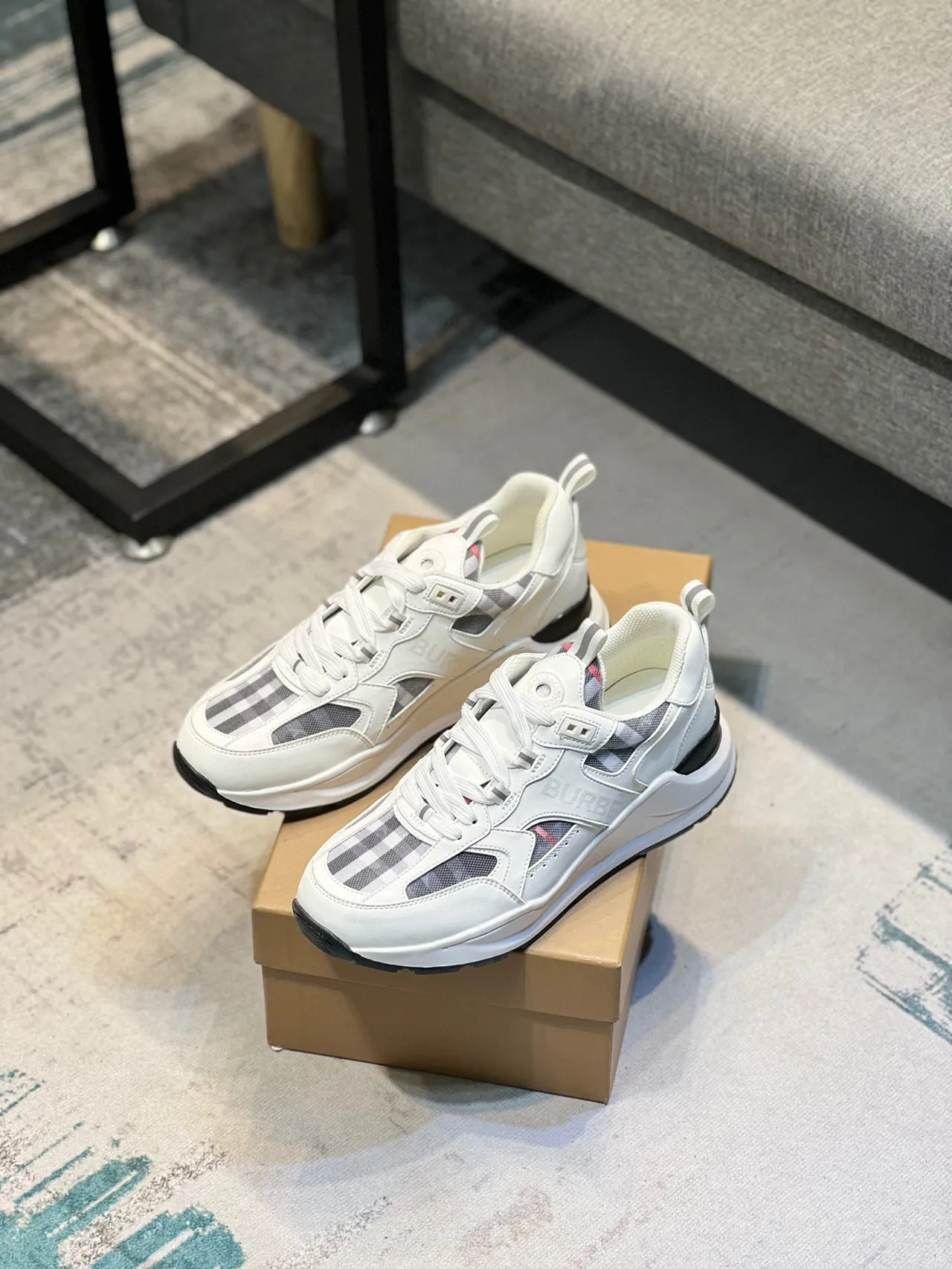 Burberry Knight White and Check Panel Lifestyle Sneakers 7