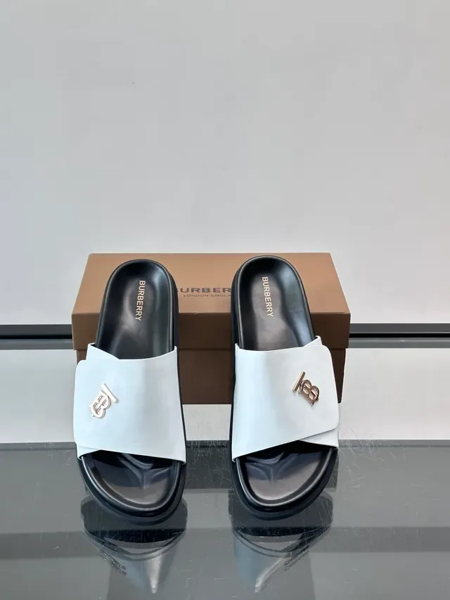 Burberry Monogram Slide Black Beige Minimalist Single-Strap chaussons 7