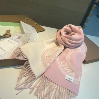 وشاح Burberry مونوغرام وردي بيج مكشكش كشمير وشاح