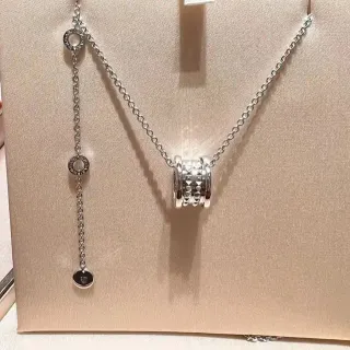 Bvlgari B.zero1 Rock Silver Tubogas-Inspired गोलाकार पेंडेंट मल्टी-रिंग स्टैक निर्माण नेकलेस