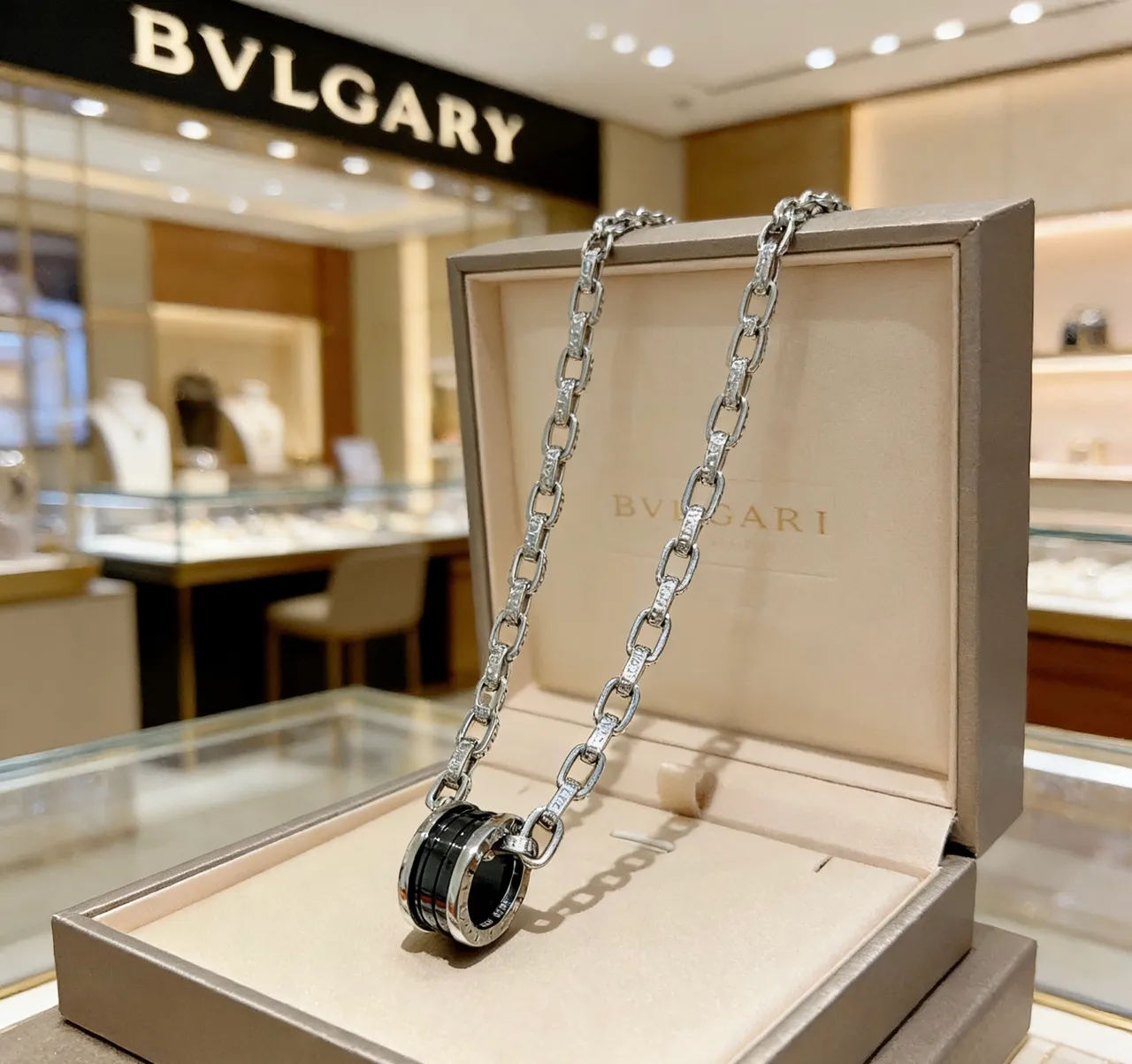 Bvlgari B.zero1 Silver Black Pavé-Diamond Link Chain Cylindrical Multi-Ring Pendant Necklace 2