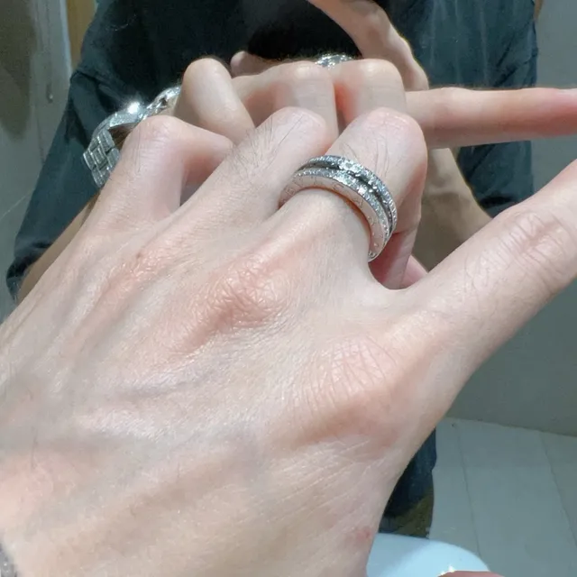 Bvlgari B.zero1 Stacked Pavé Diamond and Black Inlay Ring 5