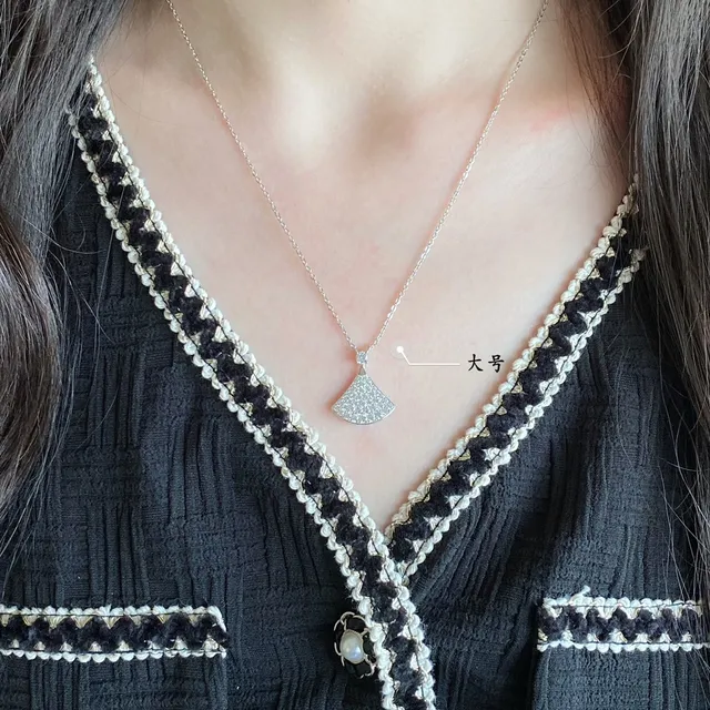 Bvlgari Divas’ Dream collier en forme d'éventail Pavé de diamants 9