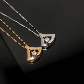 Bvlgari Divas’ Dream Gold Silver Triangular Fan-Shaped Openwork Necklace