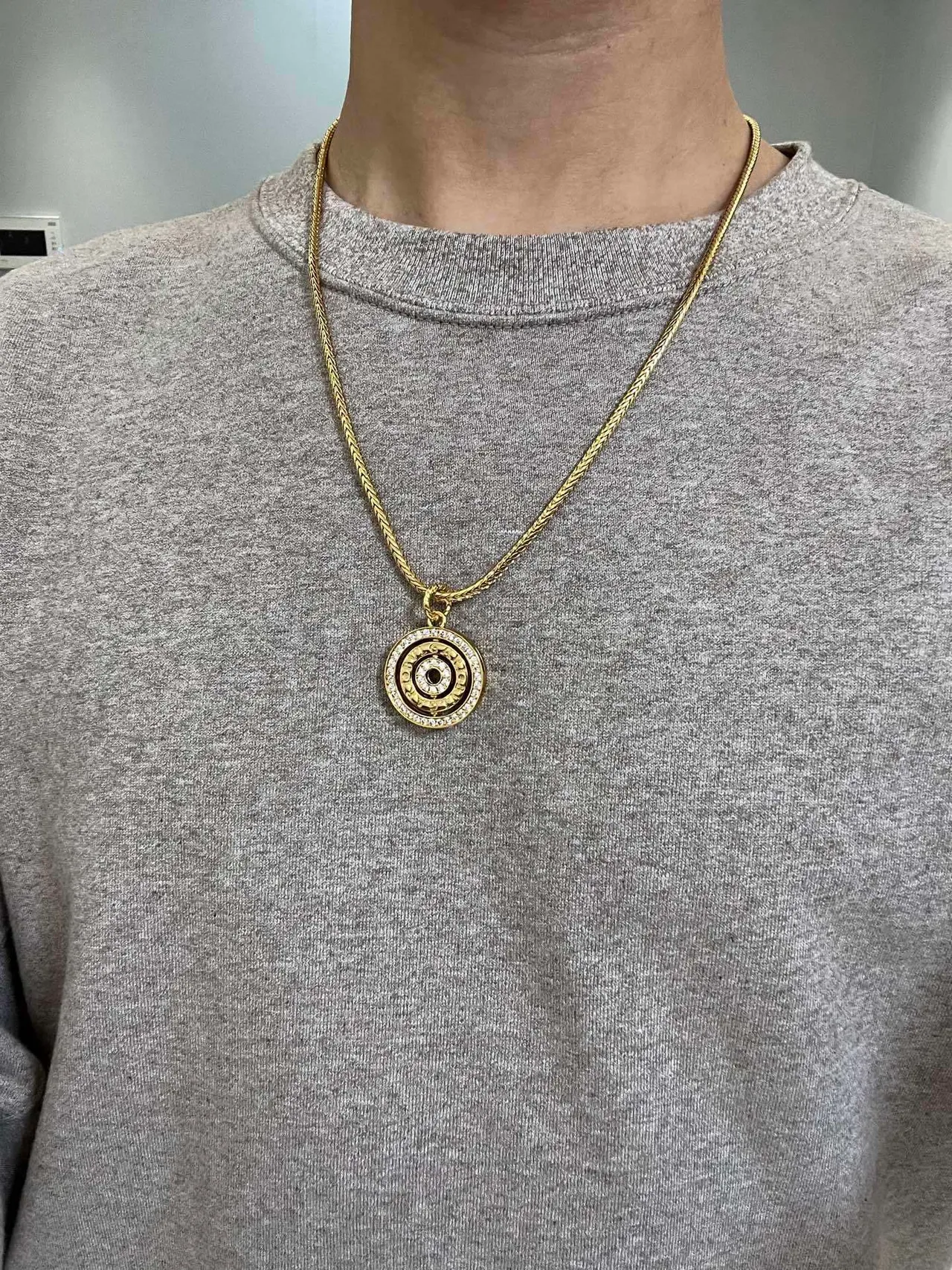 Bvlgari Chaîne tressée en or et argent collier avec pendentif spirale à plusieurs niveaux 2