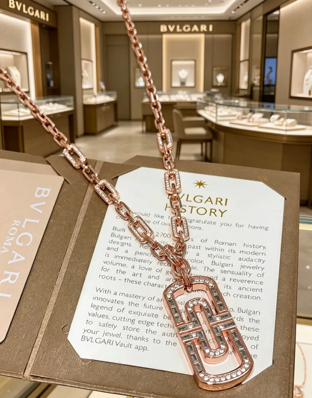 Bvlgari Ouro Rosa Transparente Pavé-Set Diamantes Colar 4