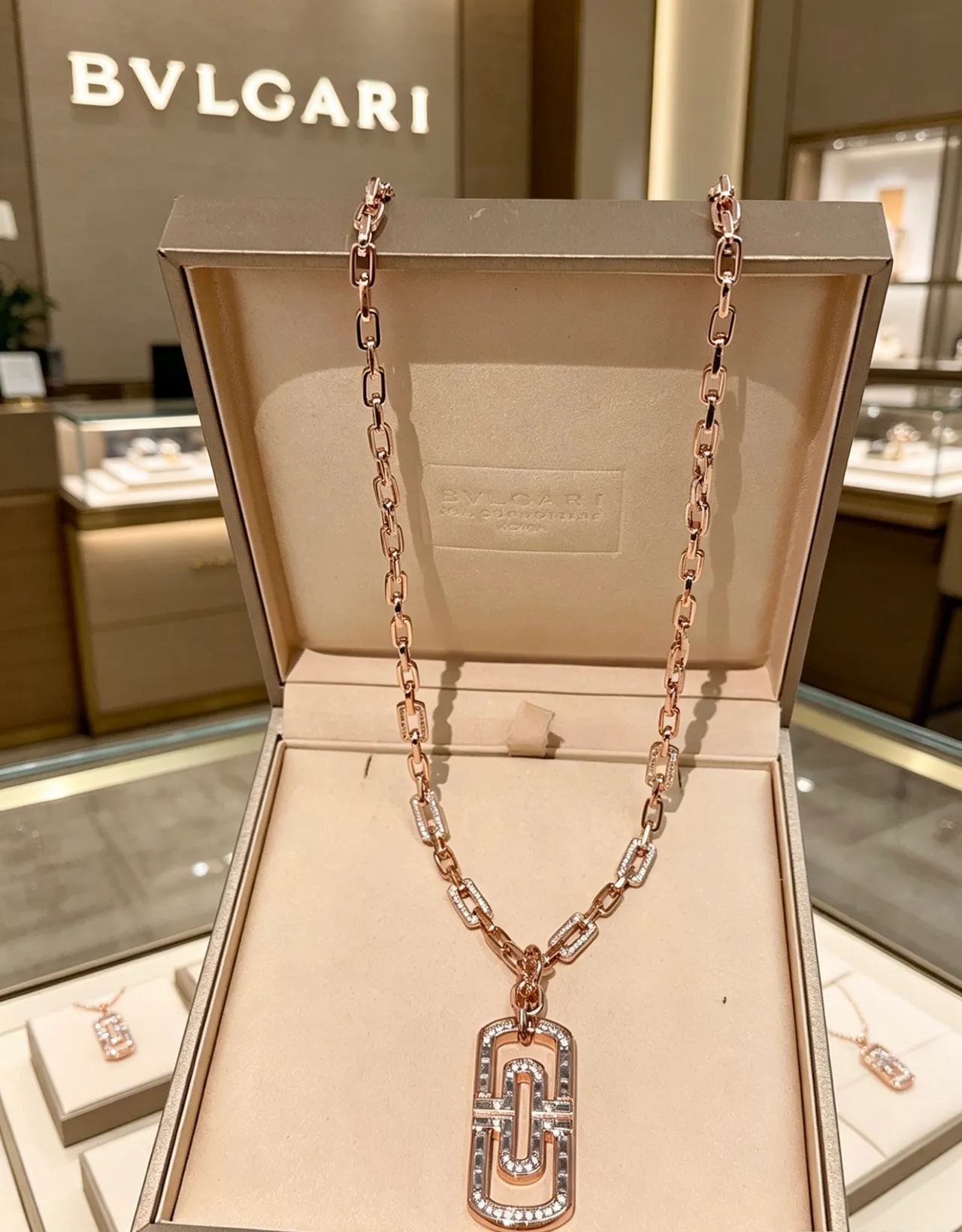 Bvlgari Ouro Rosa Transparente Pavé-Set Diamantes Colar 7