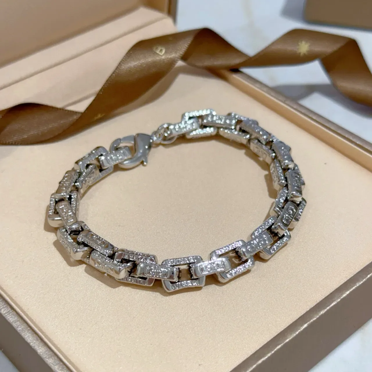 Bvlgari Pavé-Set Geometric Link Bracelet 7