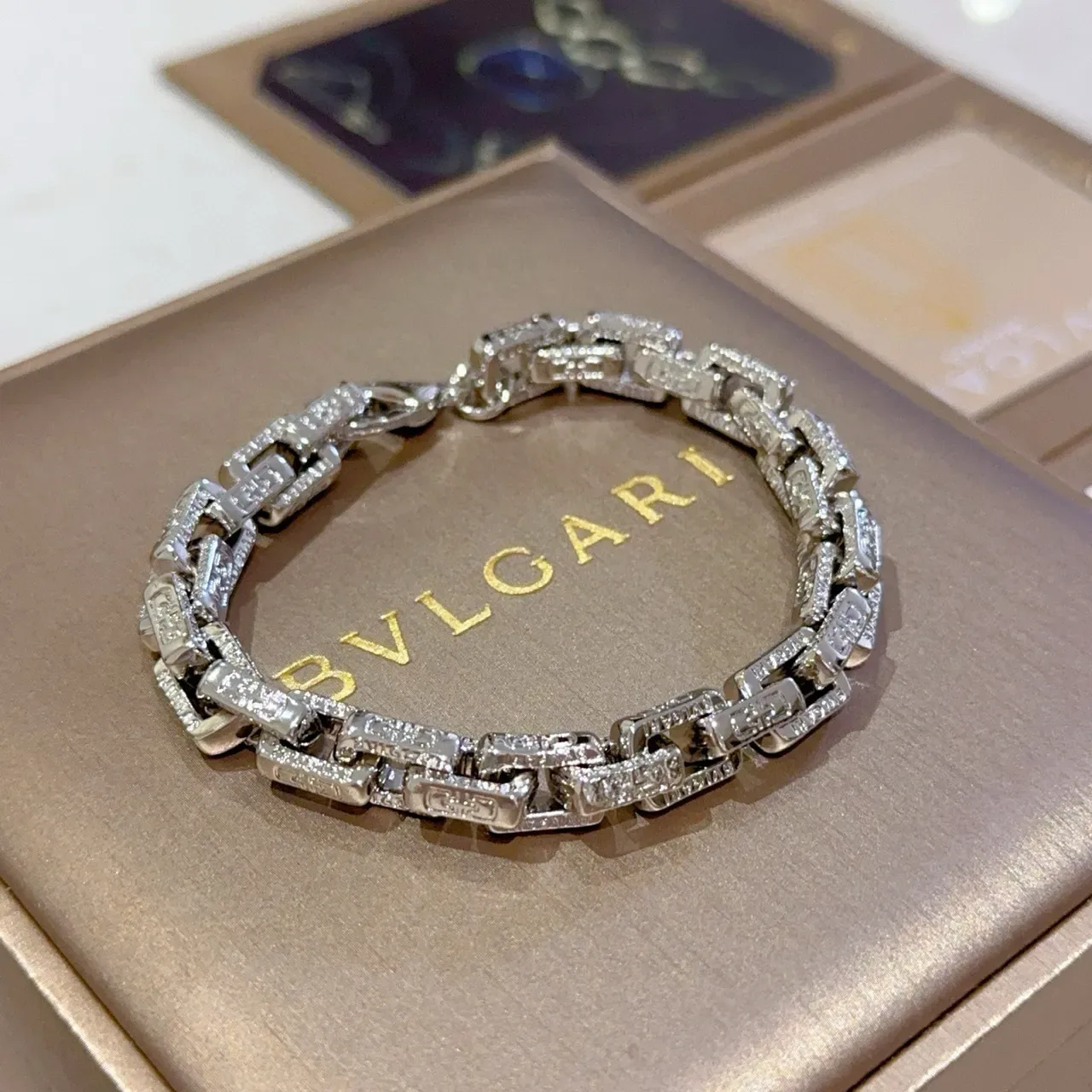 Bvlgari Pavé-Set Geometric Link Bracelet 9