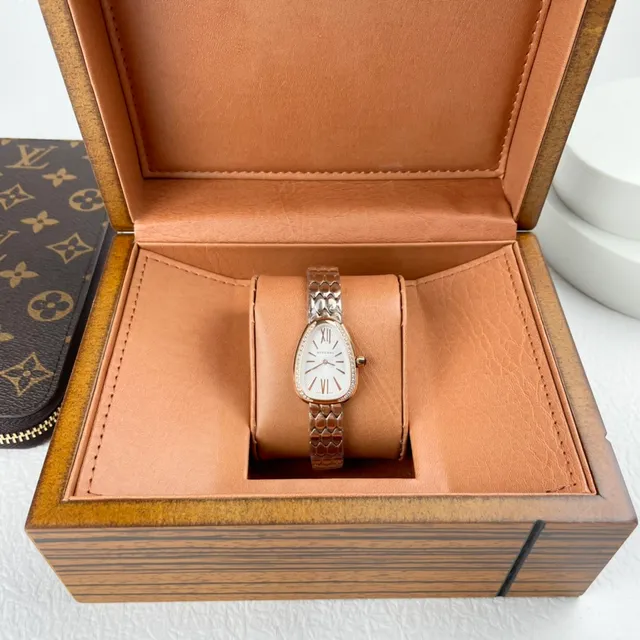 Bvlgari Serpenti Bézel diamant en forme de larme Rose Gold Mechanical Watch 9