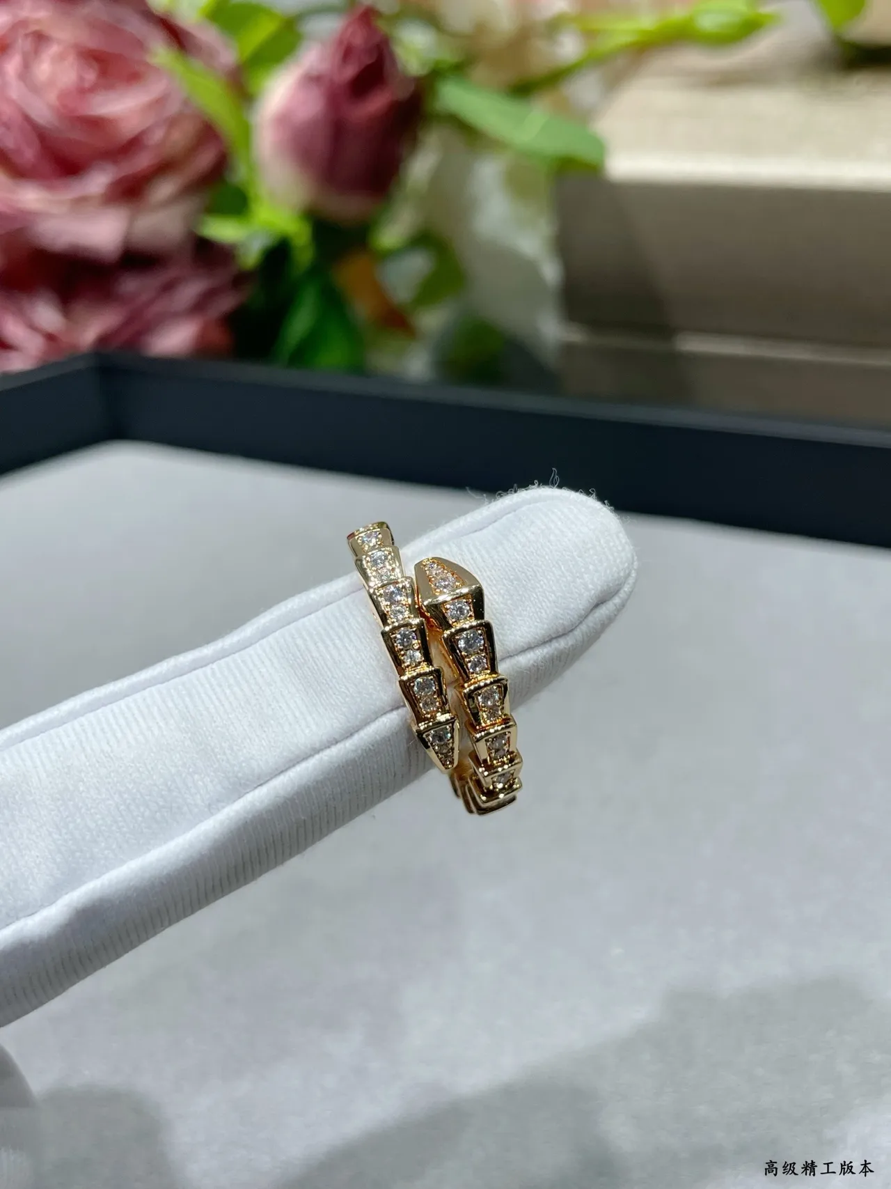 Bvlgari Serpenti Viper Argent Or Articulé Serpentiné Pavé-Set Diamants Bague 6