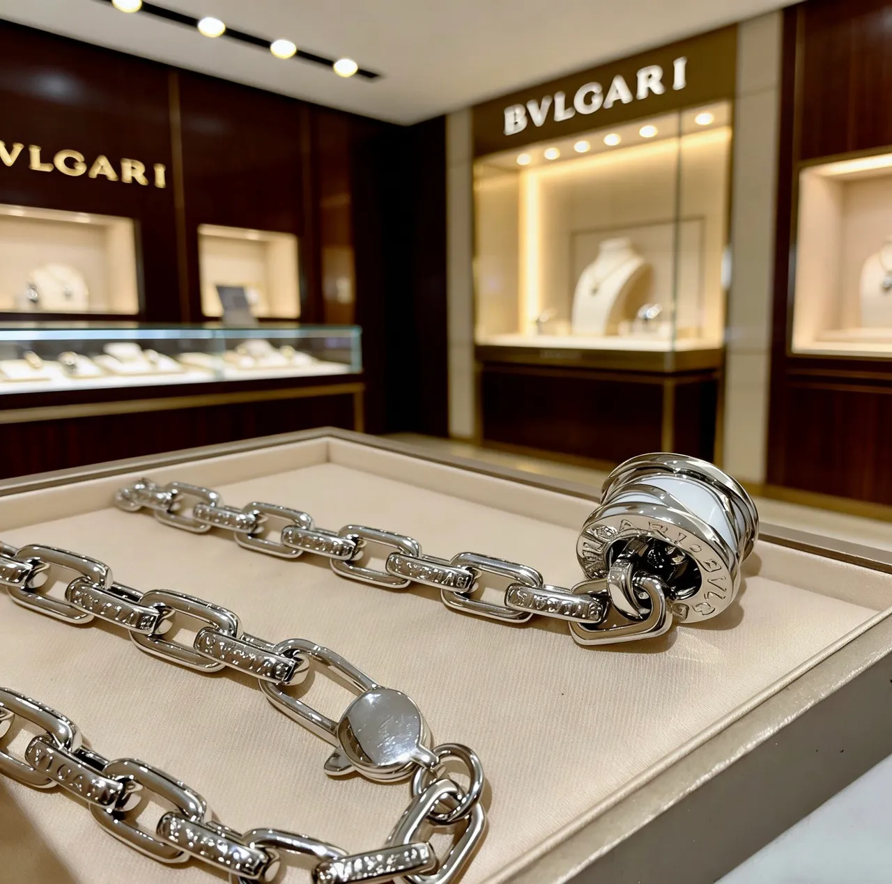 Bvlgari Silver White Interlocking Triple-Ring Pendant Pavé-Diamond Chain Necklace 6