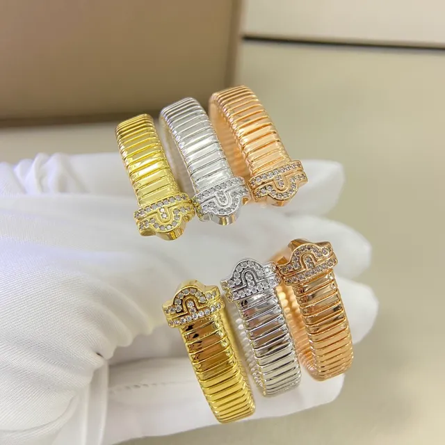 Bvlgari Tubogas bracelet or jaune or blanc Pavé pierre fermoir bracelets 3