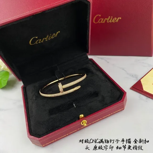 Cartier Juste un Clou Bracelet Pavé Diamants 8