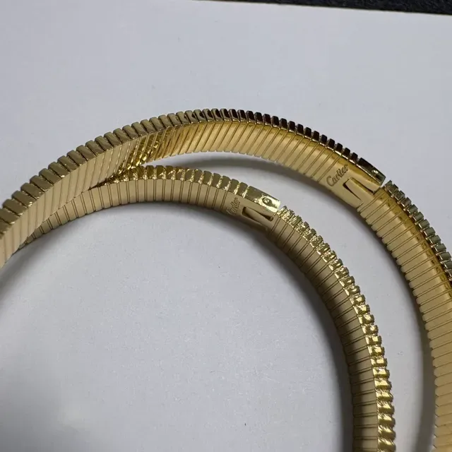 Cartier Juste un Clou Bracelets Rigides Dorés Texturés 6