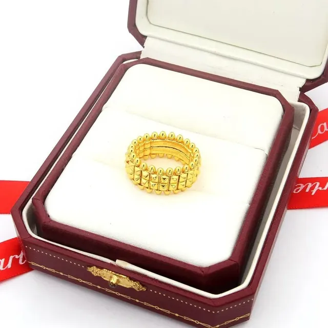 Bague Cartier Juste un Clou Or Rose Pyramide Picotée 2