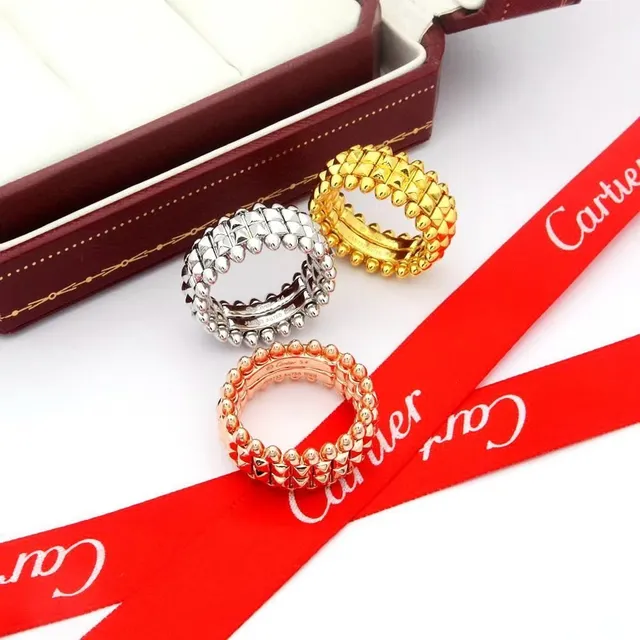 Bague Cartier Juste un Clou Or Rose Pyramide Picotée 9