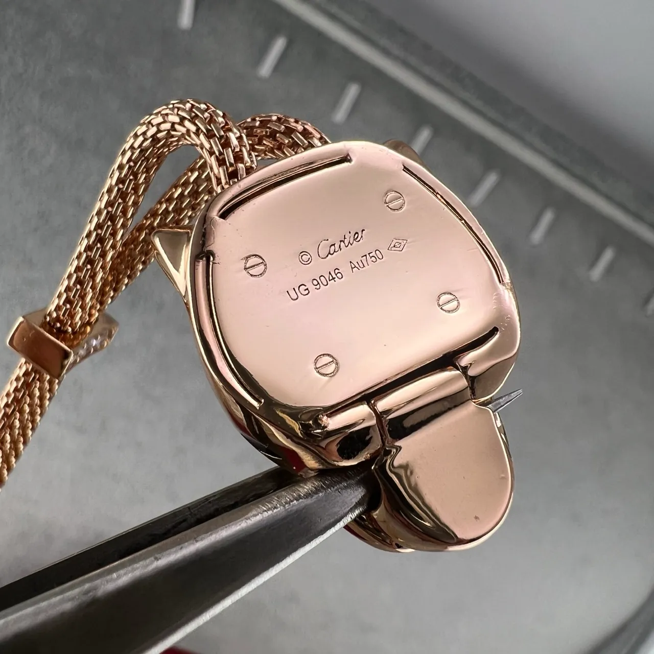 Cartier Panthère Collier avec tête de panthère 2