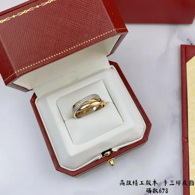 কার্তিয়ে ট্রিনিটি সোনা রুপা ট্রিপল-ইন্টারলকিং ব্যান্ডস পাভে ডায়মন্ড ব্যান্ড রিং 5